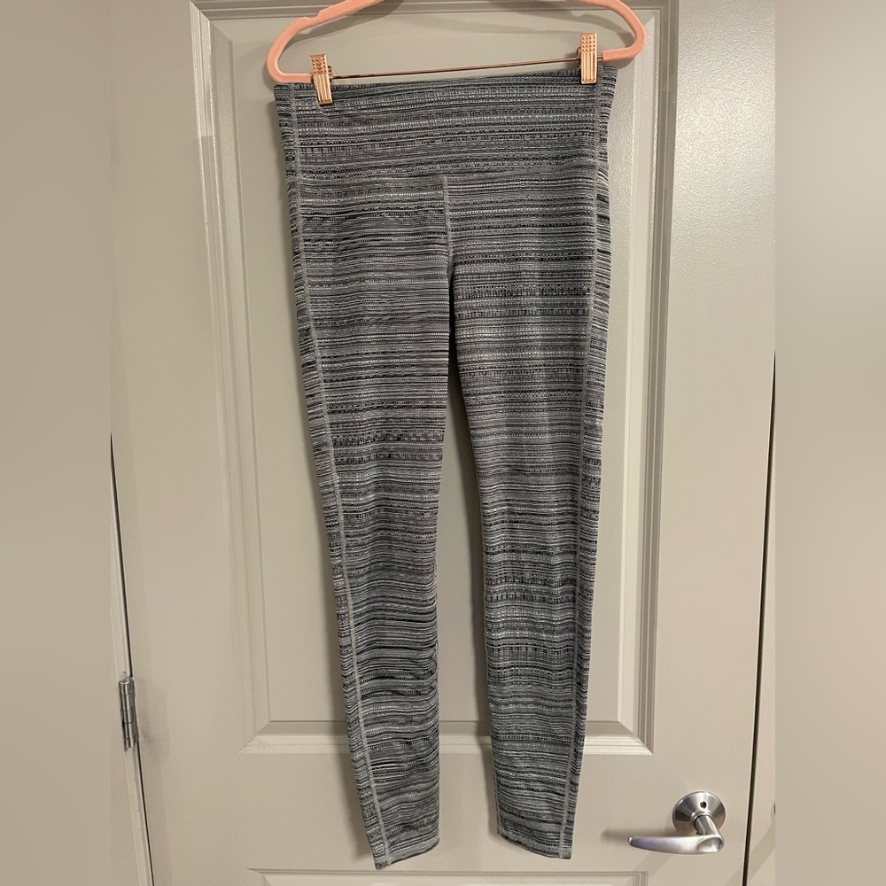 Athleta Black and White Patterned Leggings